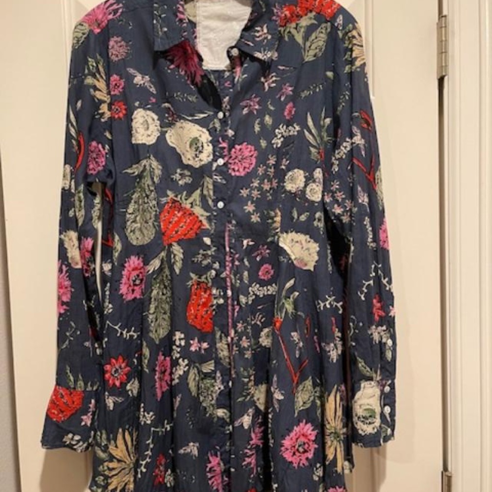 Cino Floral Button Down Tunic